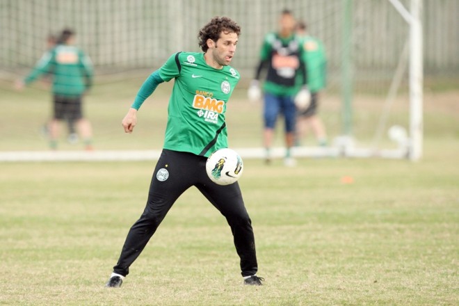 Lincoln: líder em gols e assistências no Coritiba | Antônio More/ Gazeta do Povo