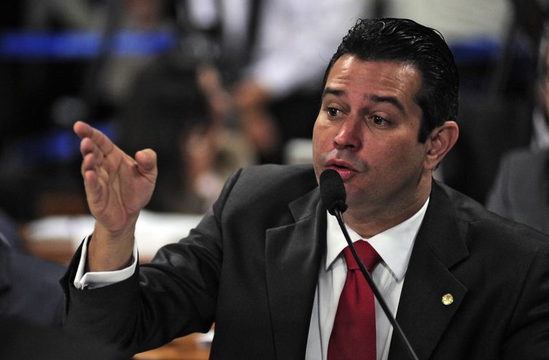 Maurício Quintella Lessa: O Senador Ciro Nogueira que é amigo do Sr.Kavendish (sic) o encontrou e cumprimentou. Ponto!!!, via Twitter | Leonardo Prado/Ag. Senado