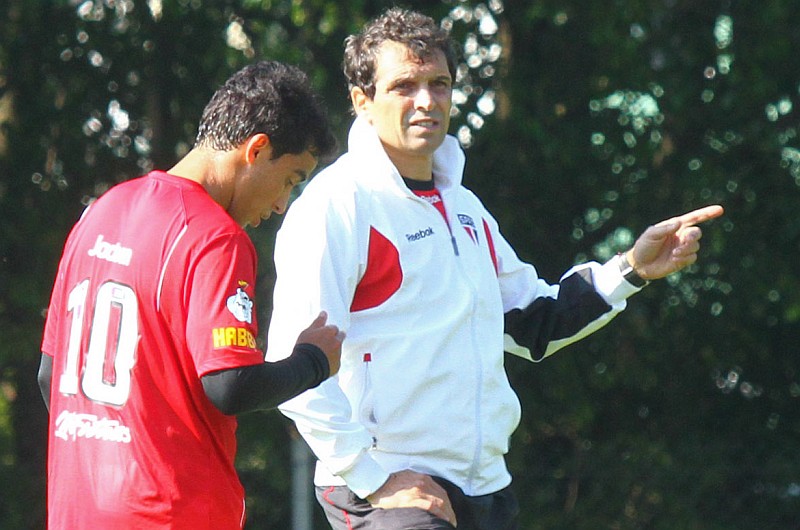 Milton Cruz deverá conversar com Cortez, Jadson e Cícero, jogadores mais criticados da equipe antes da partida contra o Cruzeiro | João Neto / Vipcomm