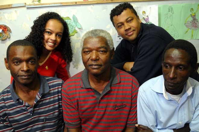 Os integrantes da família Pereira da Silva comandam diversas fanfarras em Curitiba |