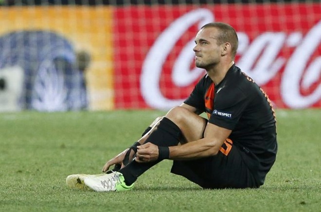Sneijder após a desclassificação da Holanda diante de Portugal | 