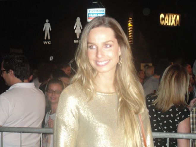 Fã de legião, a modelo Mariana Weickert foi conferir o show |