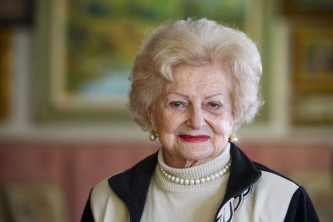 A jornalista Juril Carnasciali, filha de Oscar Joseph Placido e Silva, fundador da Gazeta do Povo |