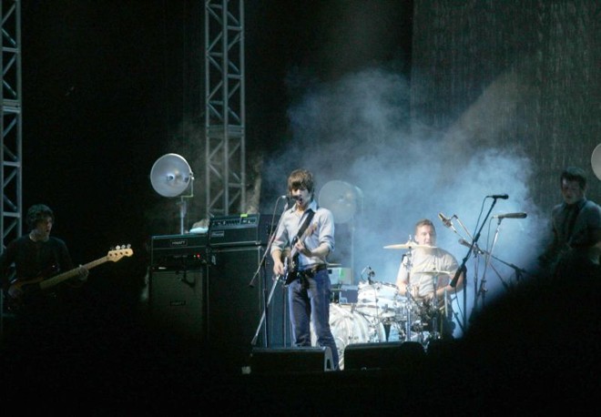 2007 - O último grande festival a passar pela Pedreira Paulo Leminski foi o Tim Festival, com artistas de primeira linha: Hot Chip, Arctic Monkeys, The Killers e Björk | 