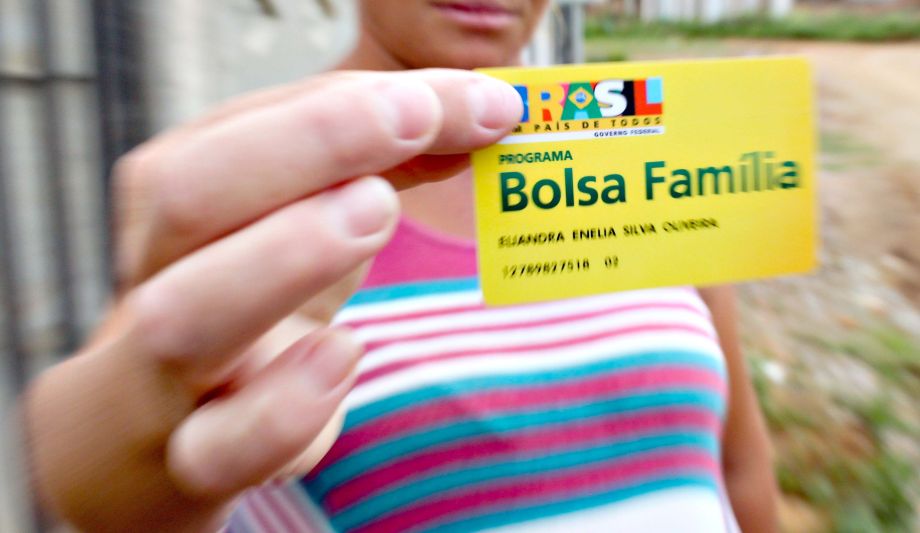 Responsável pelo programa, o Ministério do Desenvolvimento Social não sabe especificar quantas famílias saíram do Bolsa Família porque melhoraram de vida | Josué Teixeira / Gazeta do Povo