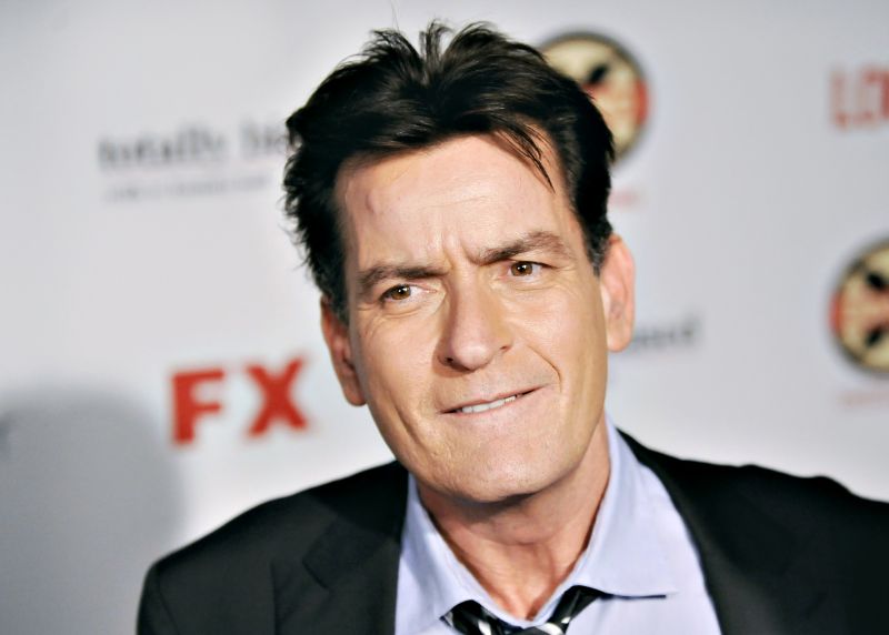 Personagem de Sheen na nova série é um terapeuta especializado em controle de comportamento agressivo | Gus Ruelas/Reuters