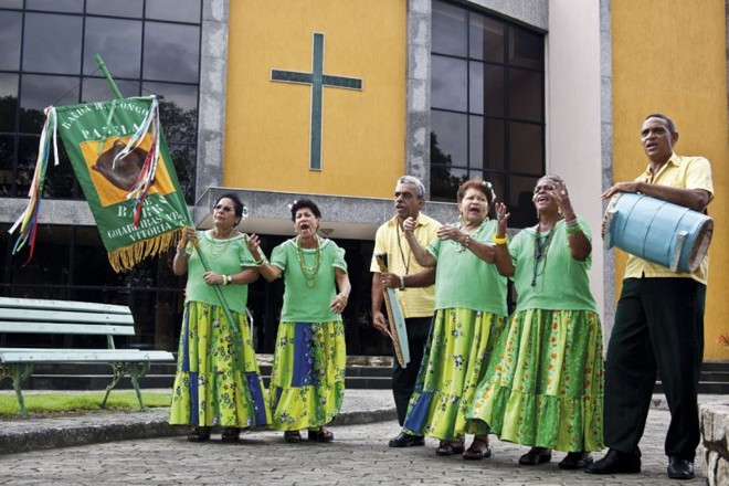 A Banda de Congo Panela de Barro (ES) apresenta um repertório ligado à Festa de São Benedito | Divulgação