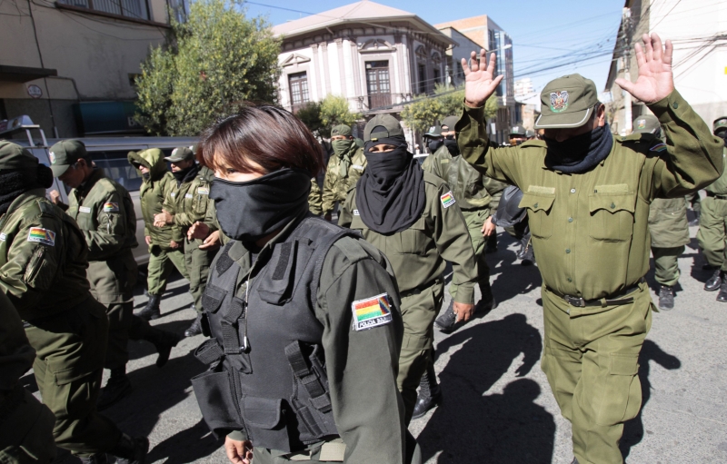 Policiais bolivianos protestam contra os salários baixos | David Mercado/Reuters