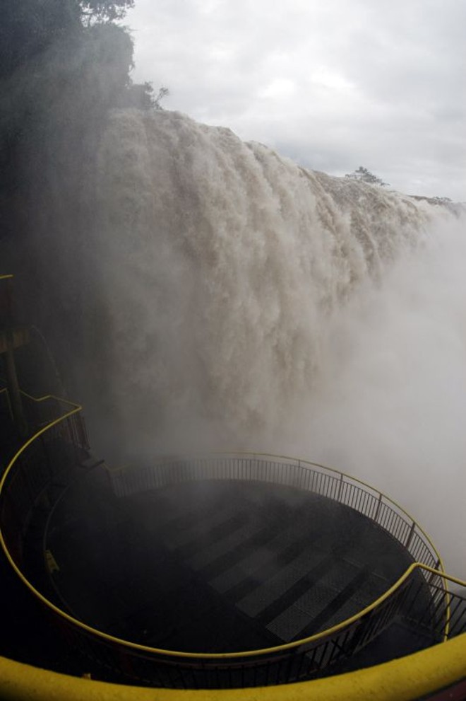 Vista do mirante do Parque Nacional do Iguaçu, em Foz |