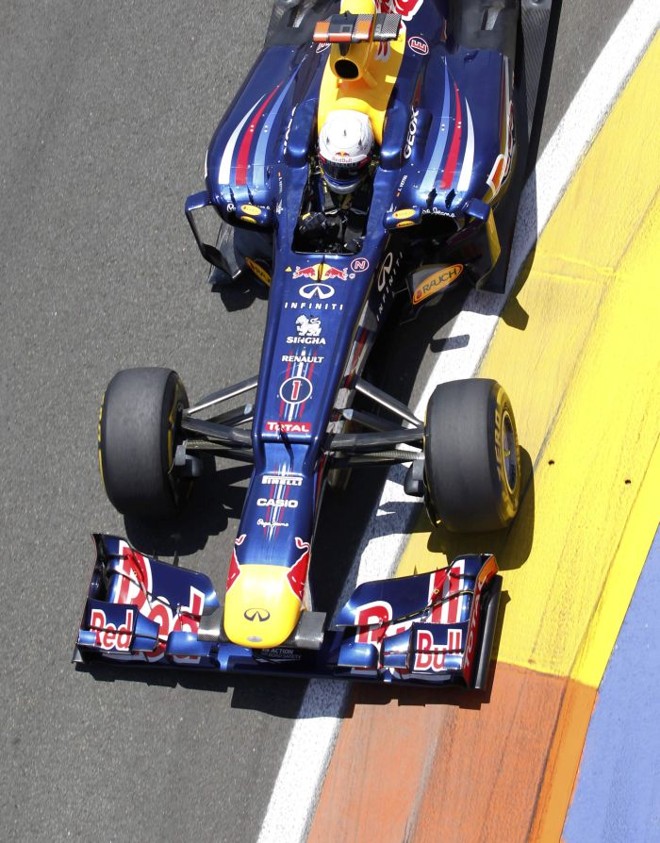 O piloto alemão Sebastian Vettel, pole position no grid, abandonou a prova | 