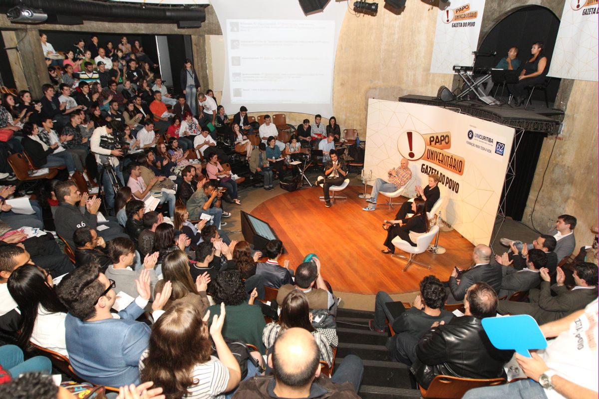 A próxima edição do Papo Universitário 2012 será em 4 de setembro, no Teatro Paiol. A entrada é gratuita | Daniel Castellano / Gazeta do Povo