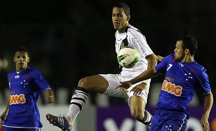 Lance da vitória cruzeirense neste sábado em São Januário | Marcelo Sadio/Vasco