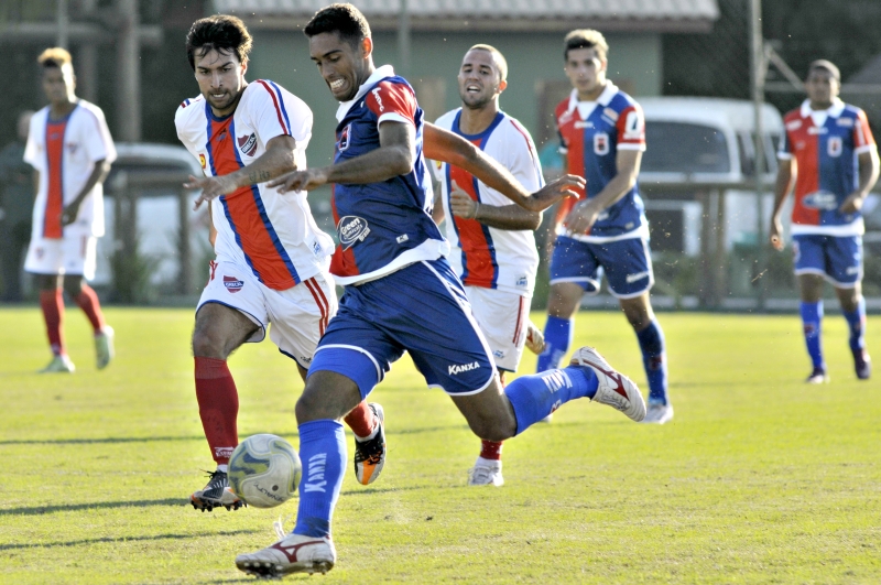 Wellington Silva confirmou a boa fase e marcou dois gols no triunfo paranista sobre o Grecal | Daniel Caron/ Gazeta do Povo
