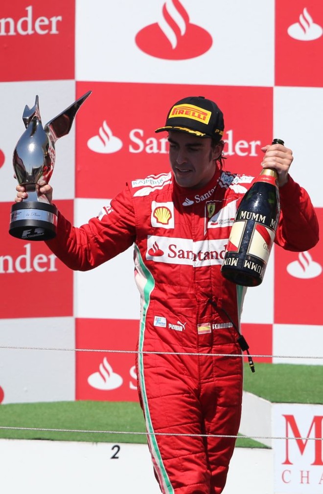 Com o resultado, Alonso assume a liderança do campeonato | 