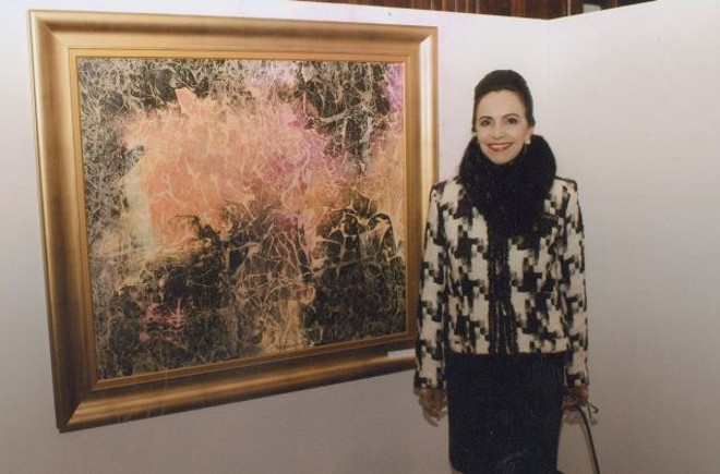 Com elogiosas participações no Salão Graciosa de Artes Plásticas, Antonia Rocha Loures marcou presença, na última edição daquele evento, com a tela