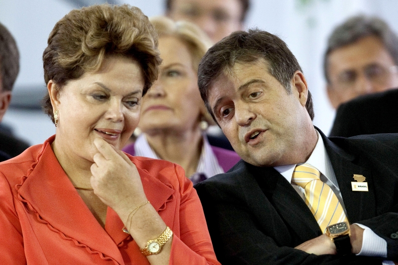 Dilma e Mendes Ribeiro: nota da presidência desmentiu ministro | Jefferson Bernardes/AFP