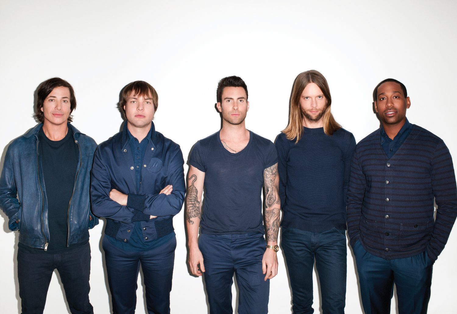 Adam Levine (vocal), James Valentine (guitarra), Mickey Madden (baixo), Matt Flynn (bateria) e PJ Morton(teclados) | Divulgação