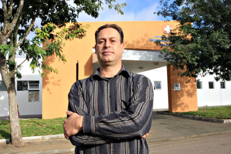 A filha de Ricardo Vieira esperou seis horas para ser atendida no Centro de Urgências Boqueirão | Aniele Nascimento/Gazeta do Povo