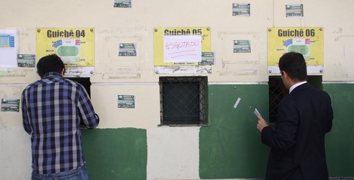 Movimento nas bilheterias palmeirenses para retirada de ingressos é baixo. A maioria dos torcedores deve pegar o bilhete no dia do jogo | Jonathan Campos/Gazeta do Povo