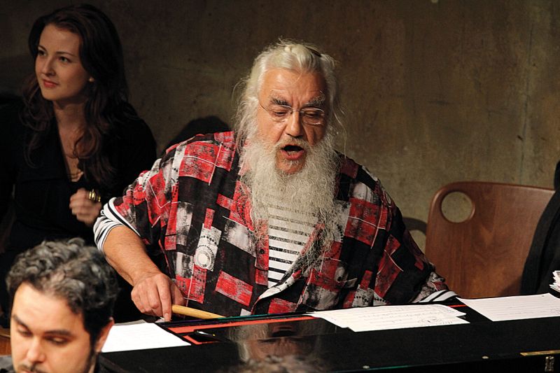 Lemêtre no show do Paiol da última terça: interação | Luiz Cequinel/Divulgação