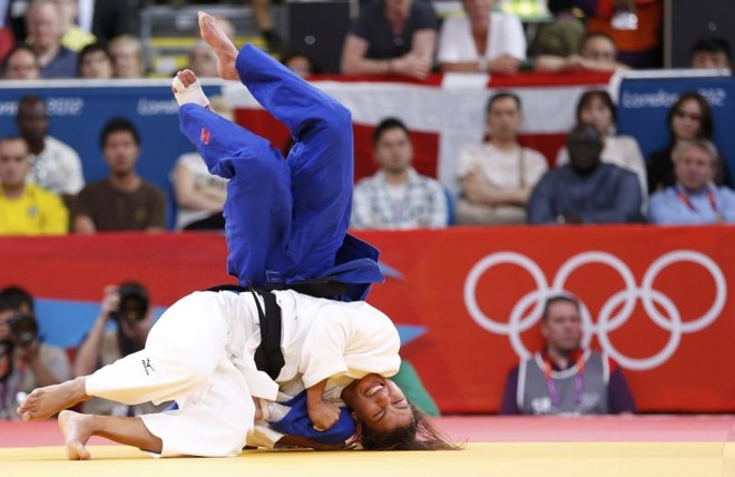 Na semifinal contra a belga Charline Van Snick, vitória por um yuko | 