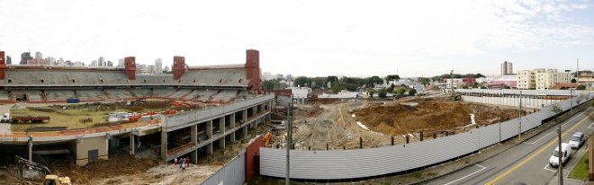 Obras na Arena da Baixada para a Copa do Mundo de 2014 | 