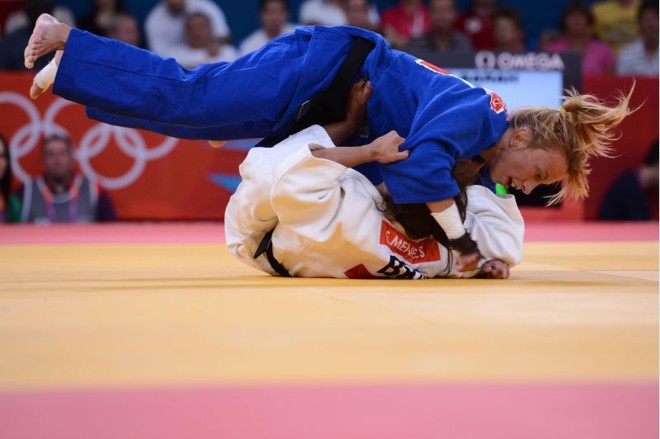 Na semifinal contra a belga Charline Van Snick, vitória por um yuko | 