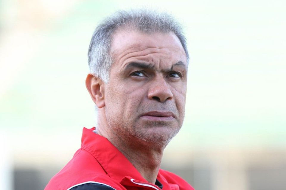 Drama familiar faz técnico do Atlético adotar Rodolfo Jorginho deixa de lado a figura de treinador do Atlético e assume a de um paizão para cuidar do problema do goleiro Rodolfo | Antônio More/ Gazeta do Povo