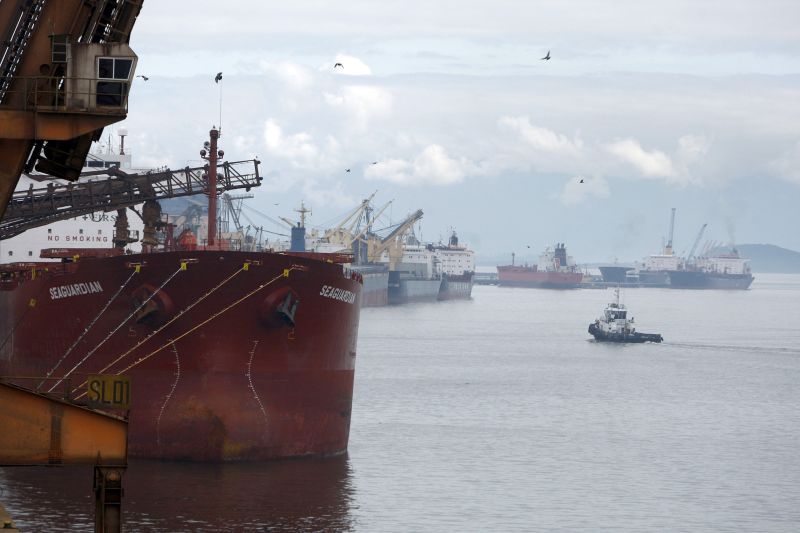 Visando reduzir o contrabando, a operação Maré Vermelha, da Receita Federal, tornou mais rigorosa a importação | Henry Milleo / Gazeta do Povo