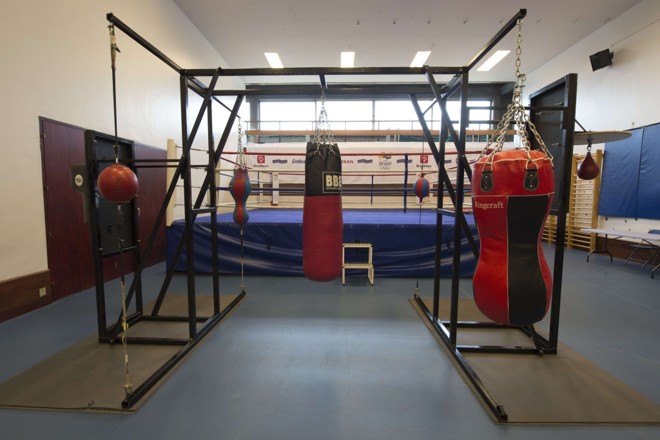 Boxeadores brasileiros têm um ringue para treinamentos | 