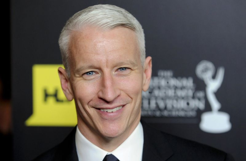 Cooper é o principal âncora do programa diário "Anderson Cooper 360", exibido pela CNN | REUTERS/Gus Ruelas