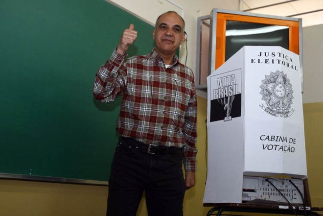 O candidato do PV à prefeitura, Maurício Furtado, ficou muito satisfeito em ficar em quarto lugar na eleição, atrás apenas de Richa, Gleisi e Moreira | 