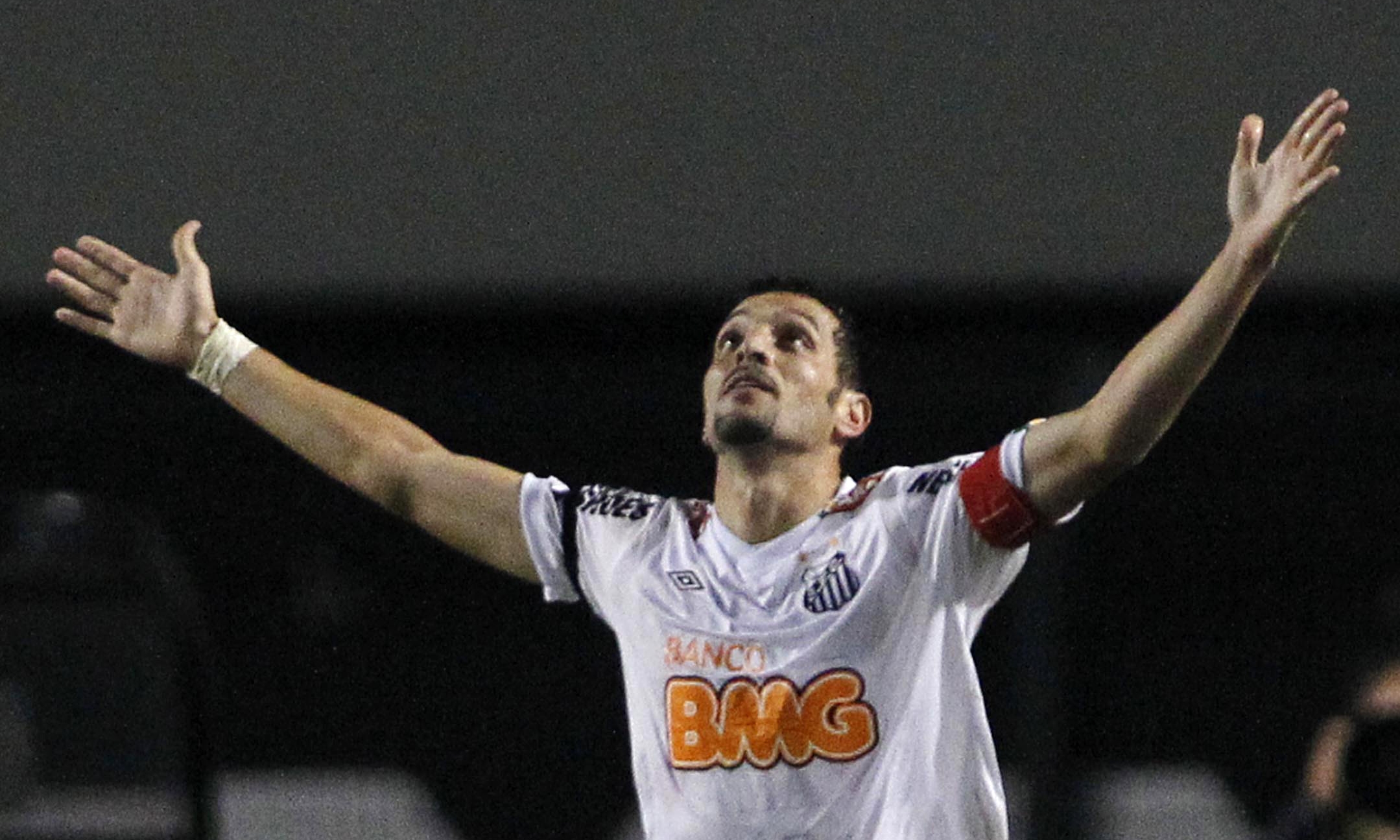 Lesionado, Edu Dracena vai perder o restante da temporada | Nelson Almeida/ AFP