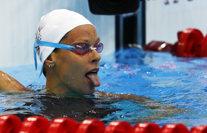 A italiana Federica Pellegrini reage à vitória na eliminatória dos 200m livre |