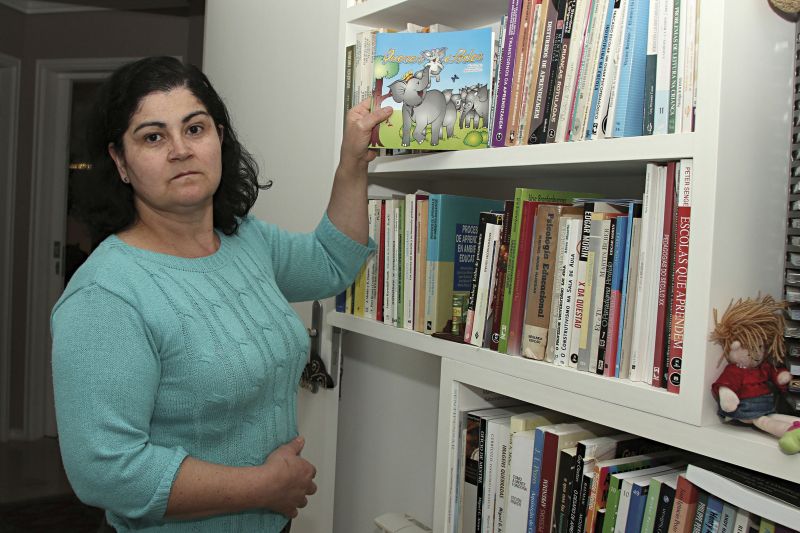 Mesmo sem entender o que era ensinado, Aparecida foi aprovada ano após ano até desistir de estudar: Queria aprender de verdade, mas não consegui | Walter Alves/ Gazeta do Povo