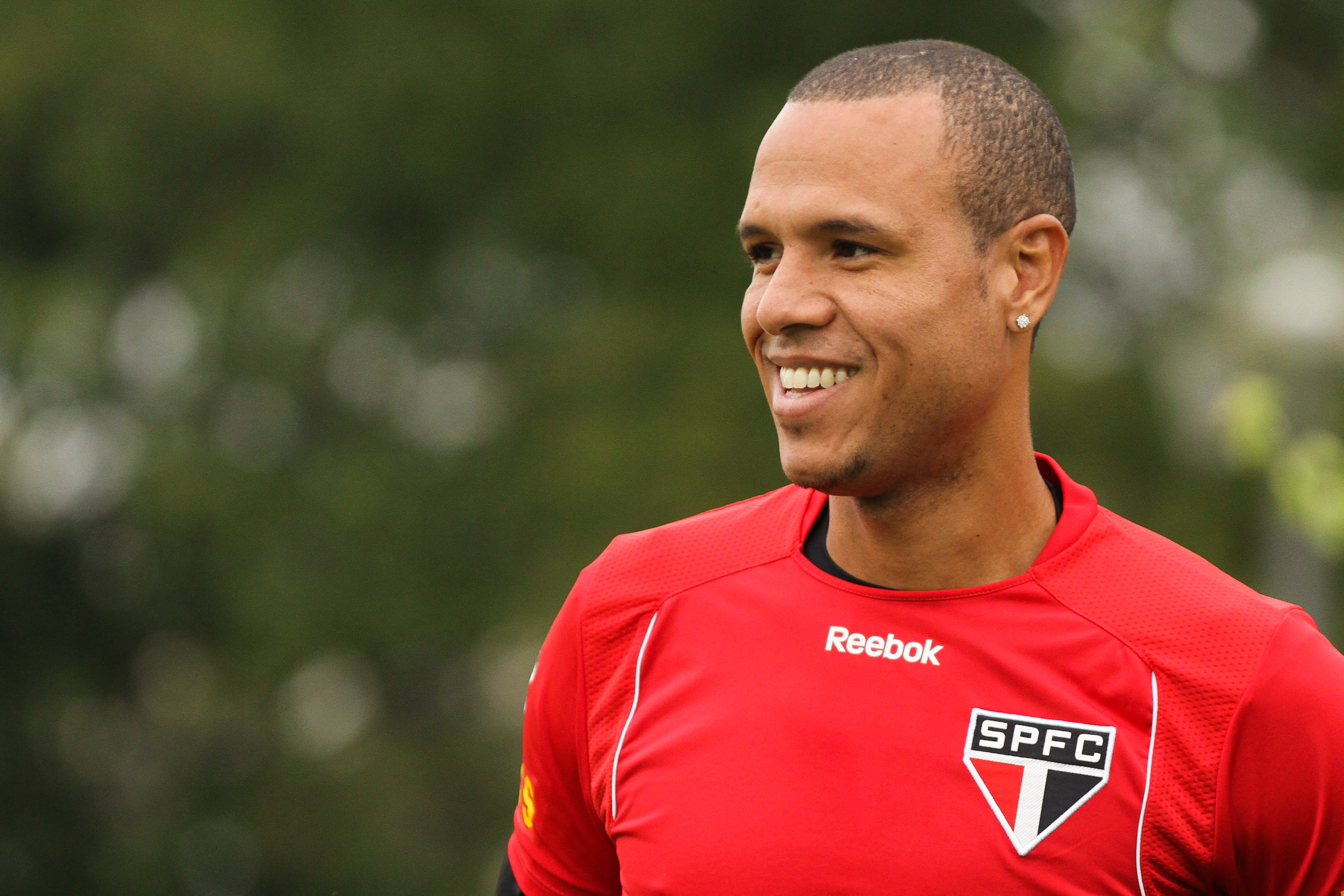 Luis Fabiano só foi punido com um jogo pelo STJD | Luiz Pires/VIPCOMM