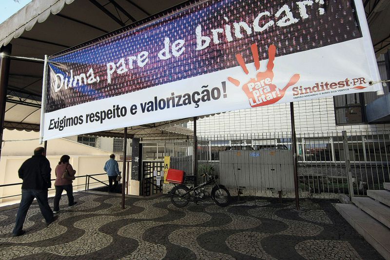 No Paraná, aulas foram suspensas há dois meses na UFPR (foto), na UTFPR e na Unila | Ivonaldo Alexandre/ Gazeta do Povo