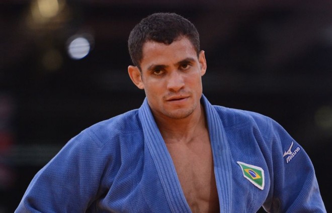 Bruno Mendonça perdeu na segunda rodada do judô nesta segunda |