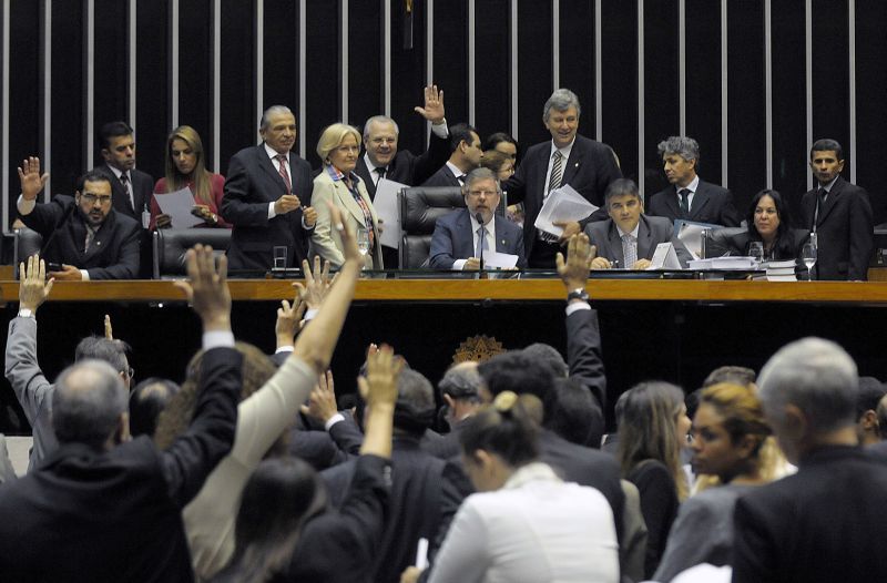 Maia (centro): divulgação ocorrerá nos próximos dias | Renato Araújo/Ag. Senado