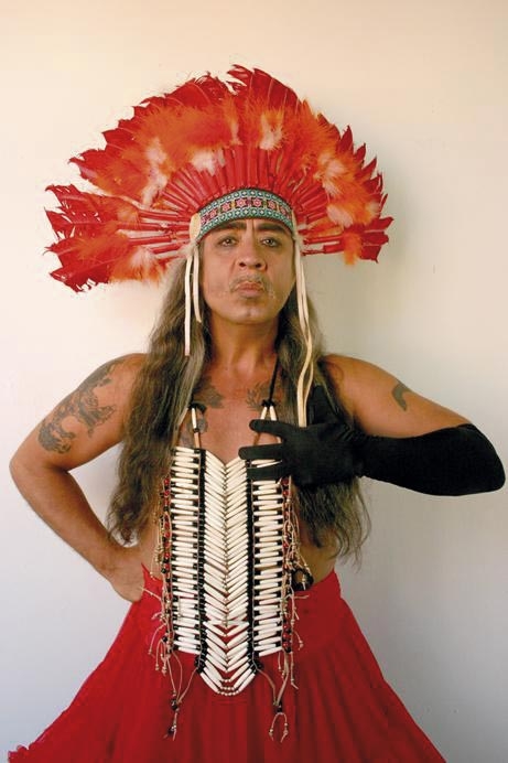 Guillermo parece nunca sair de seu personagem | Arquivo La Pocha Nostra