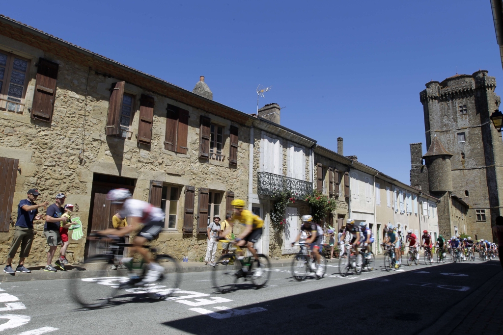 Volta da França segue liderada pelo britânico Wiggins | Joel Saget/ AFP