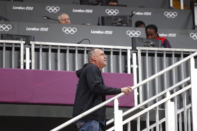 O ex-jogador de basquete Oscar Schmidt não viu um bom jogo da equipe feminina brasileira |