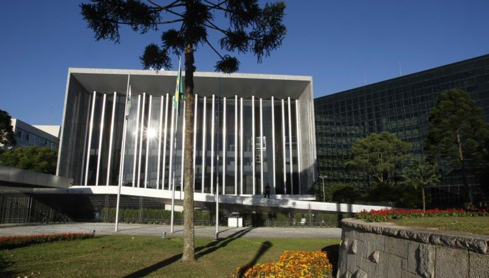 Dos 1.866 funcionários da Assembleia Legislativa do Paraná, 1.390 são comissionados | Daniel Castellano/ Gazeta do Povo