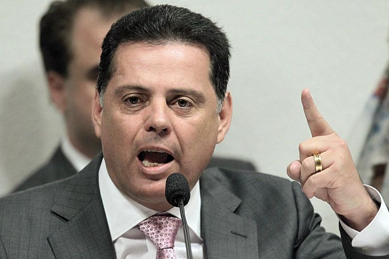 Em depoimento à comissão no dia 12 de junho, Perillo
negou ter vendido uma casa a Carlinhos Cachoeira | Ueslei Marcelino/Reuters