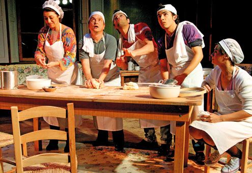 O Evangelho...: atores falam de fé enquanto amassam pão | Divulgação