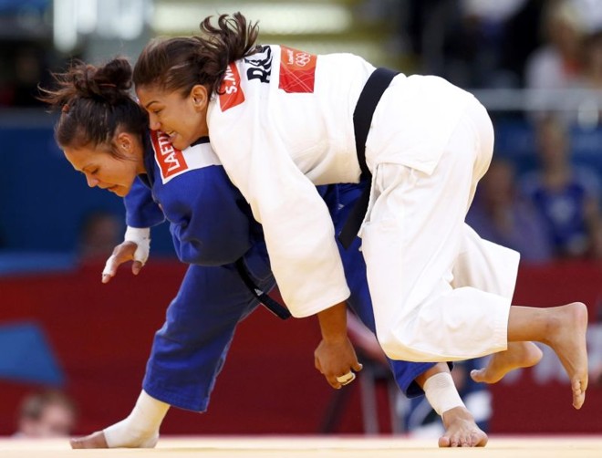 Segunda luta: Sarah Menezes venceu a Laetitia Payet com um yuko e um wazari | 