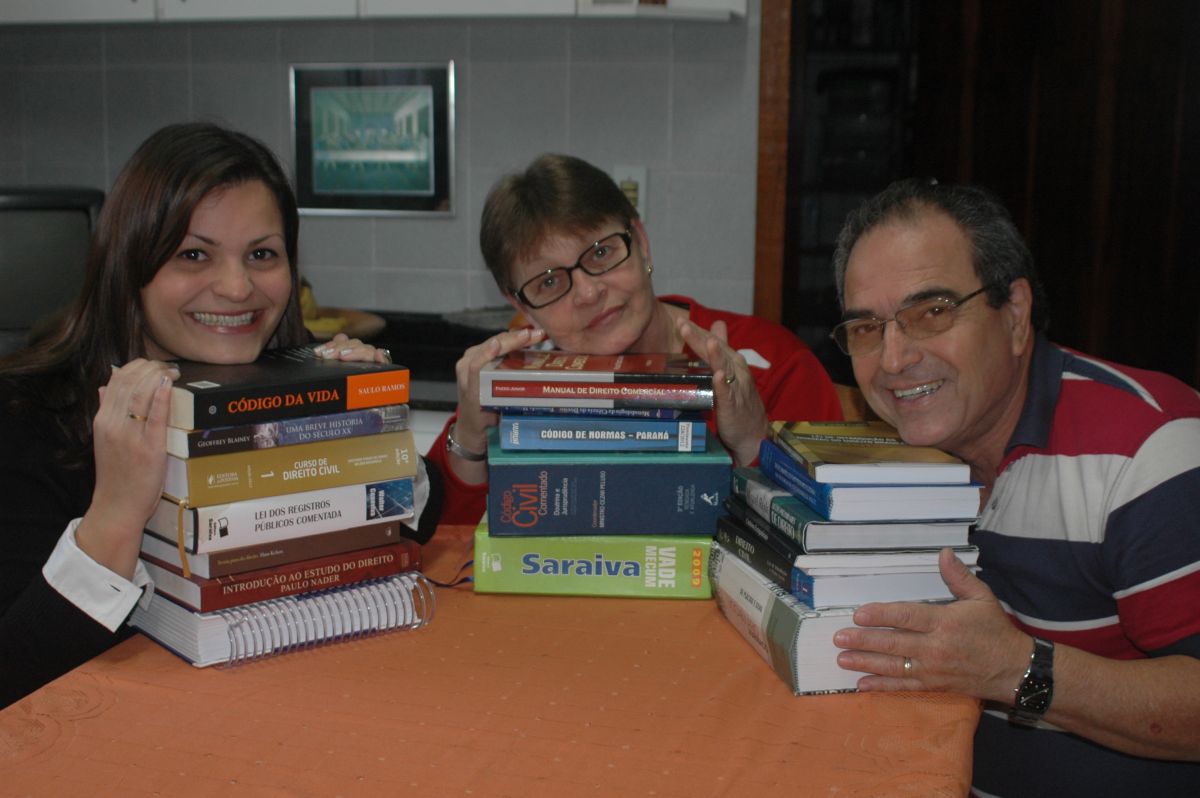 Elisiane, Suely e José Carlos frequentavam as aulas e estudavam para as provas juntos | Sandra Terena