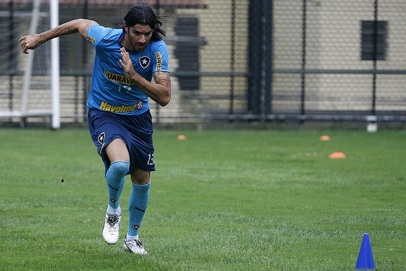 O jogador uruguaio Loco Abreu | Fabio Castro / Agif
