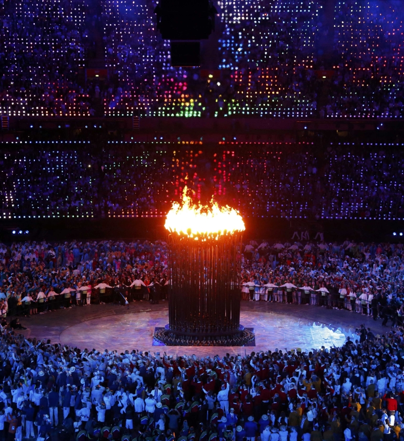 Chamada de caldeirão, a pira olímpica é a união de várias tochas | David Gray/ Reuters