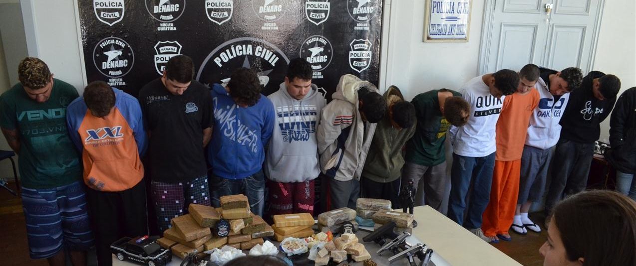 Denarc prende 37 pessoas durante operação contra o tráfico de drogas | Divulgação / Polícia Civil